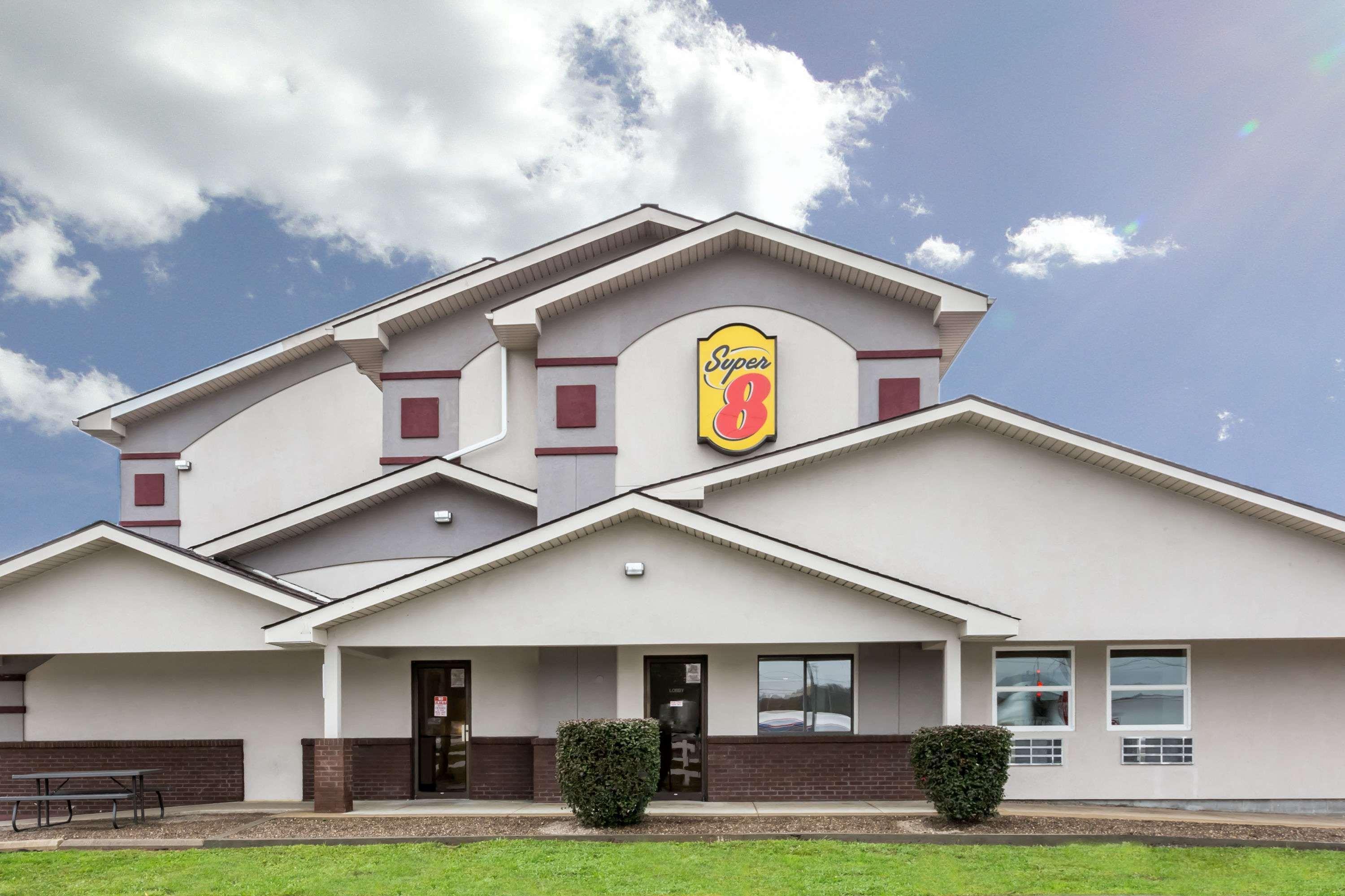 Super 8 By Wyndham Summersville - New River National Park Exteriér fotografie