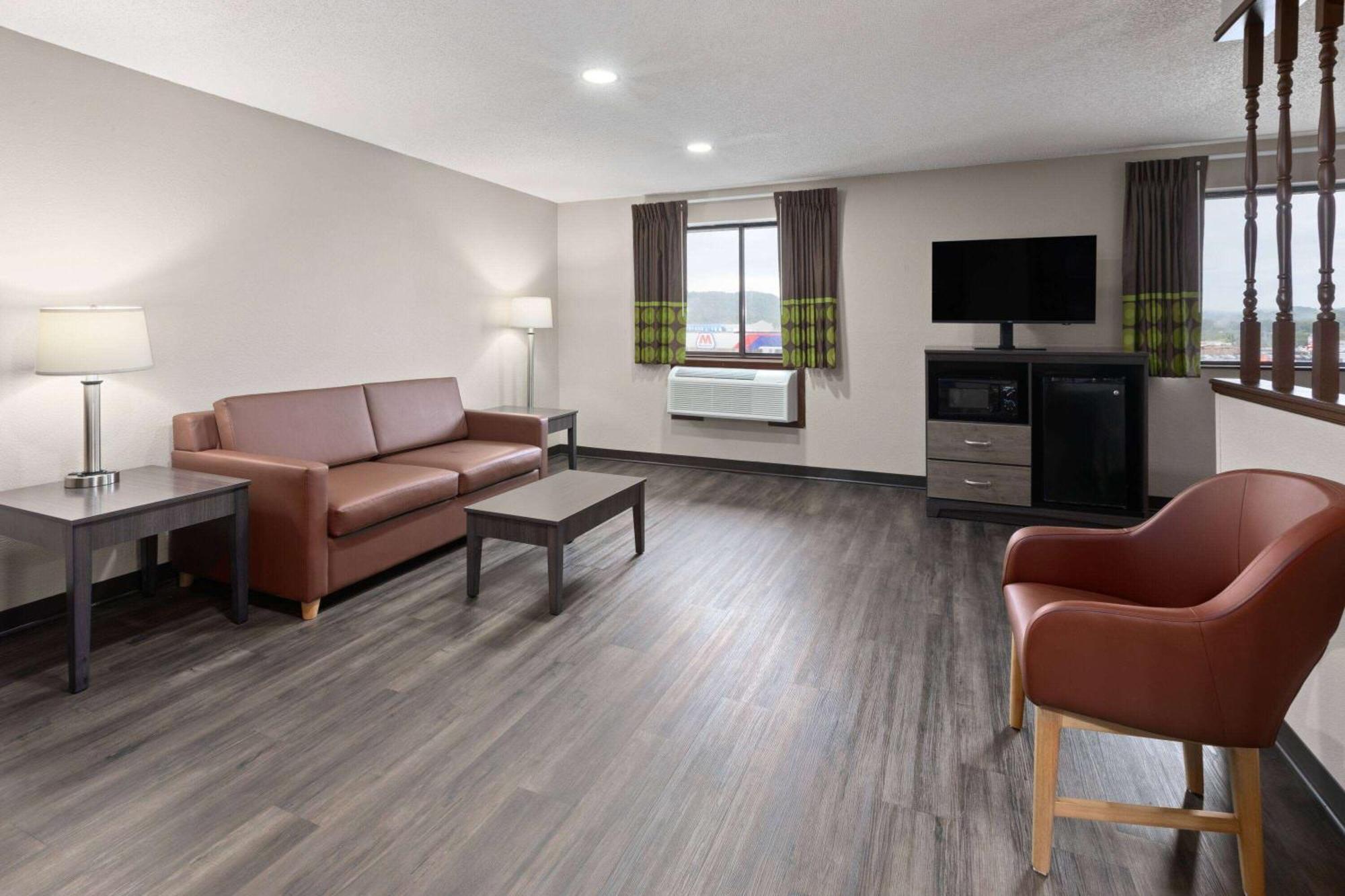 Super 8 By Wyndham Summersville - New River National Park Exteriér fotografie